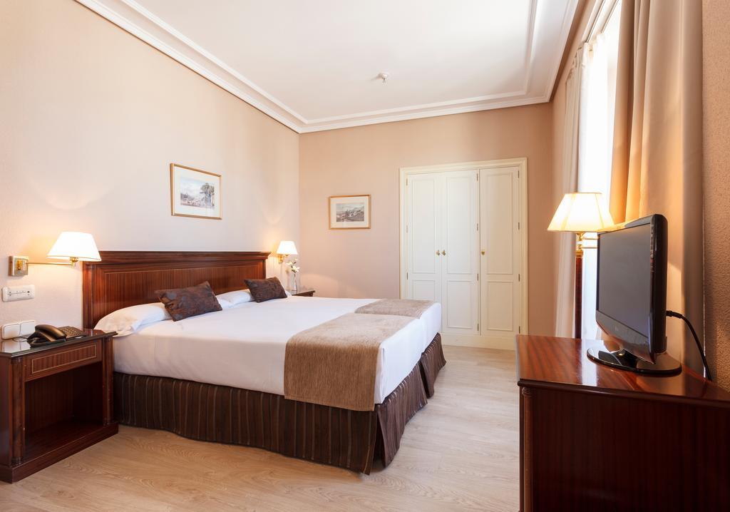 Room Mate Macarena, Madrid Gran Via Ngoại thất bức ảnh